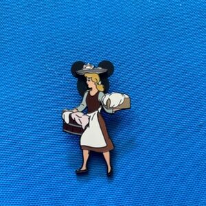 Disney Cinderella Includes Mickey Shaped Holder On The Back Of Pin NWOTS